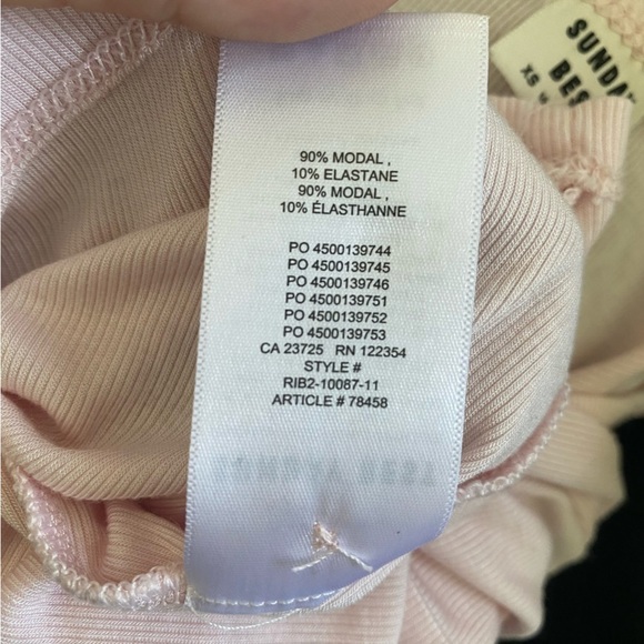 ARITZIA Sunday Best Holly Top T-shirt Baby Tee in Light Baby Pink • XS - Picture 8 of 9
